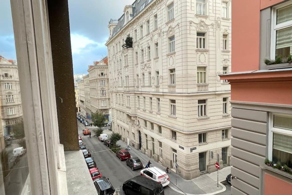 Mariahilfer Street Apartment فيينا المظهر الخارجي الصورة